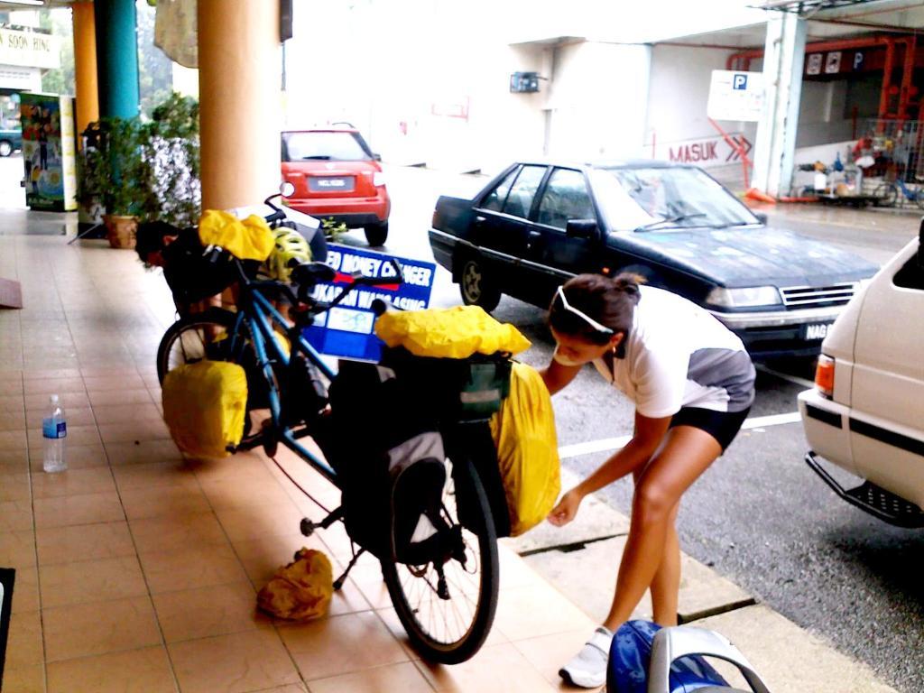 Hotel Suria Port Dickson Kültér fotó